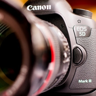 Canon 5D Mark III; Canon 6D; Nikon D800 Body; Foto DSLR, Sigilate !